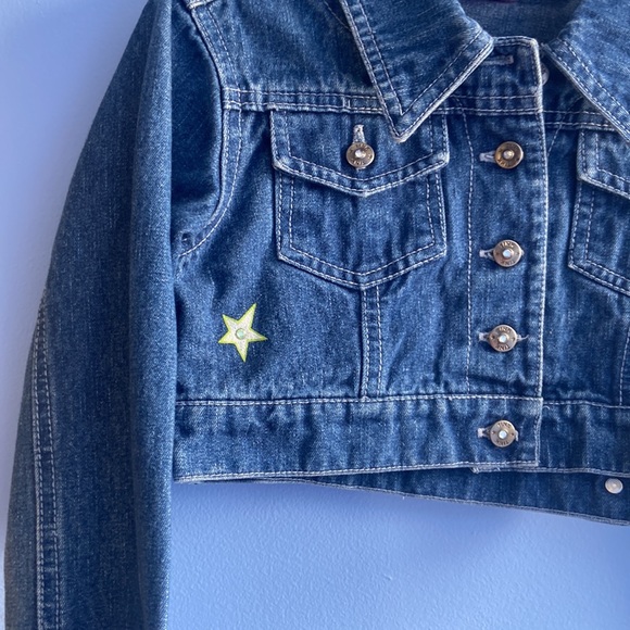 A half length, Jean jacket with Tinker Bell on it - Picture 4 of 7